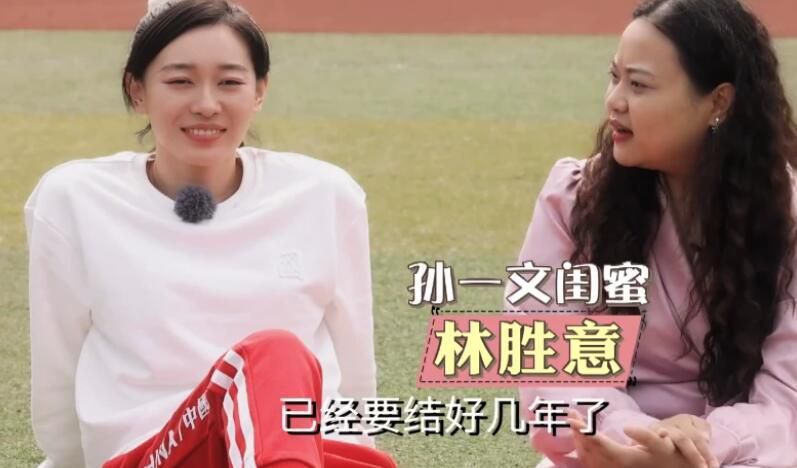 温子仁目前正在忙于扩展;招魂宇宙的版图，而且还是数部影片的监制